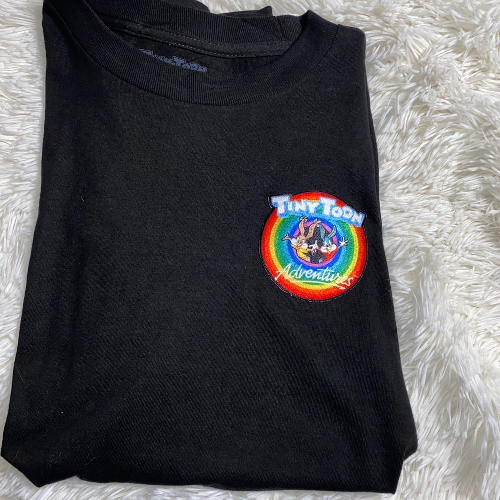 Looney Tunes Shirt